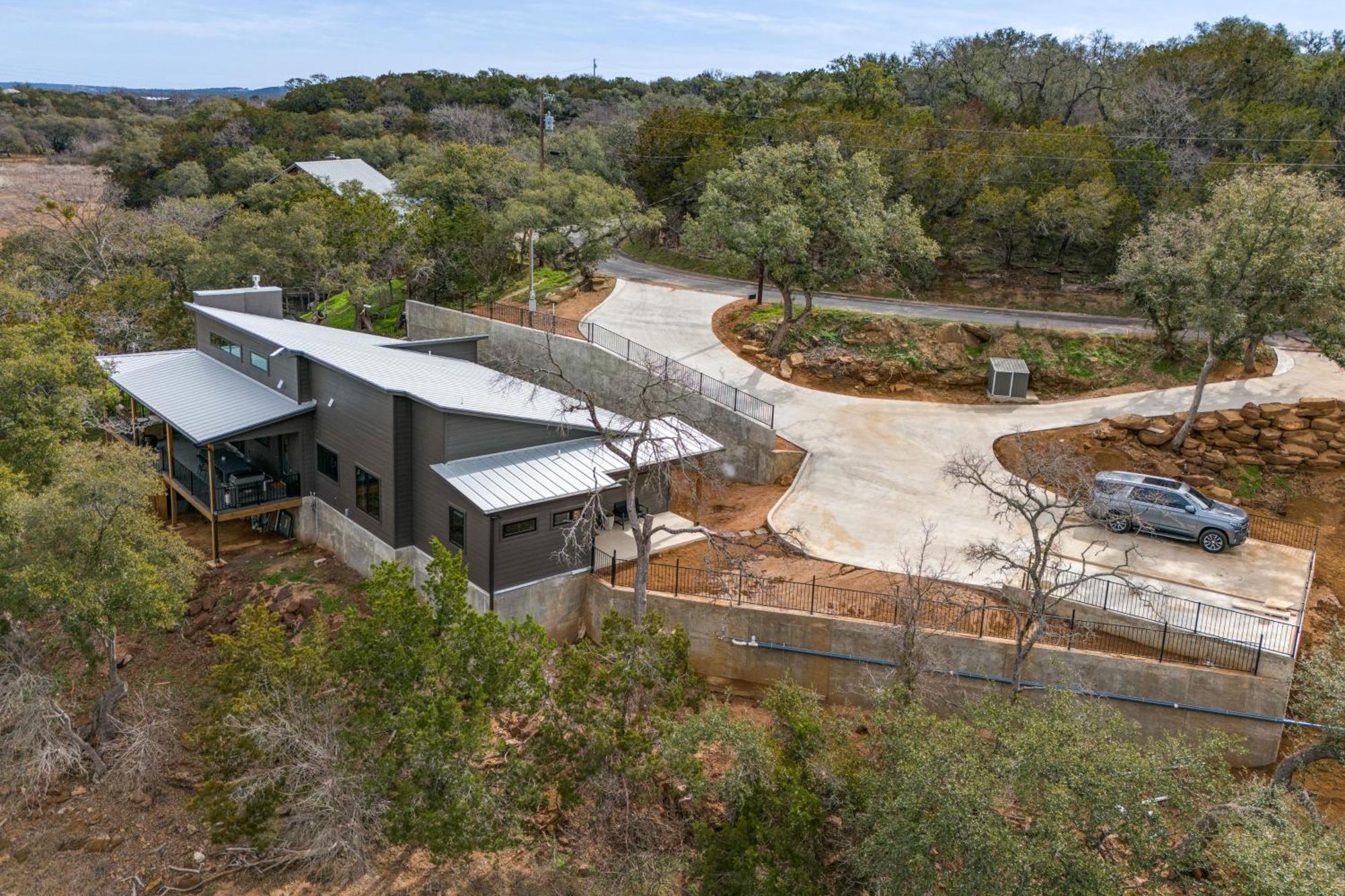 Chic Burnet Home On Lake Buchanan With 2 Fireplaces! Exterior photo